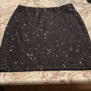 Cache sequin skirt